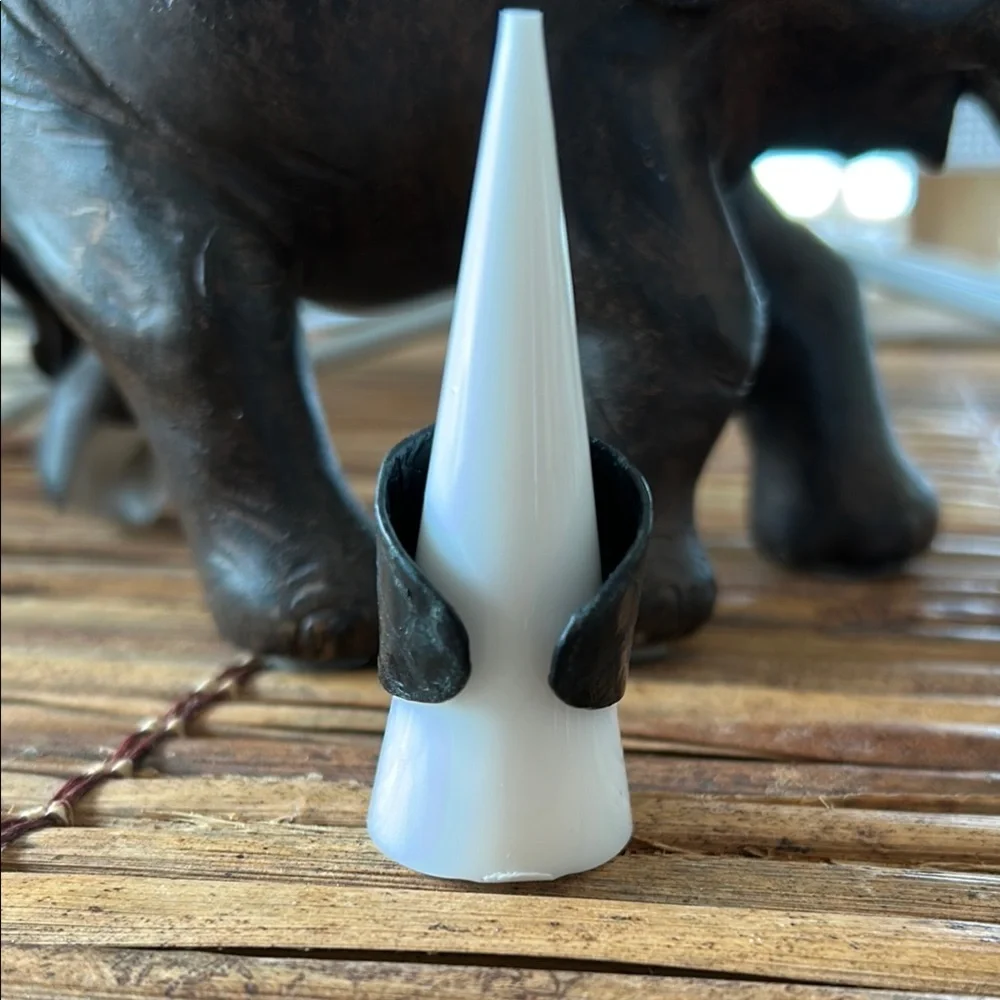 Boho Statement Druzy Ring – Adjustable Black Band wrapped in leather - Picture 4 of 7